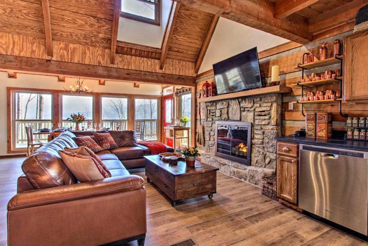 Panoramic-View Gatlinburg Cabin With Private Hot Tub Экстерьер фото
