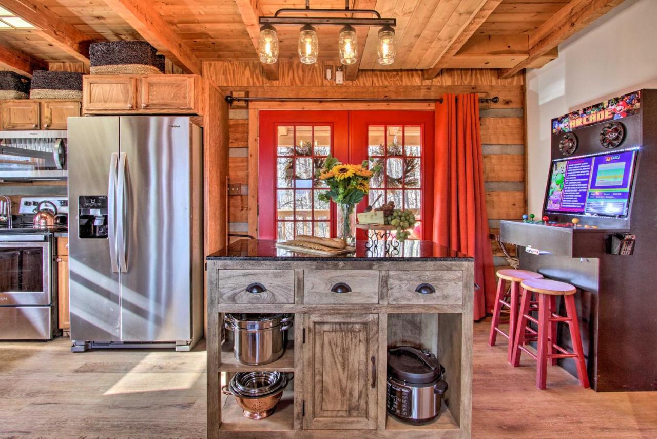 Panoramic-View Gatlinburg Cabin With Private Hot Tub Экстерьер фото